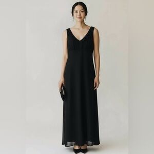 Jeanne Pierre Long Black Dress, Empire Waist, Wrinkle Free, Fully Lined